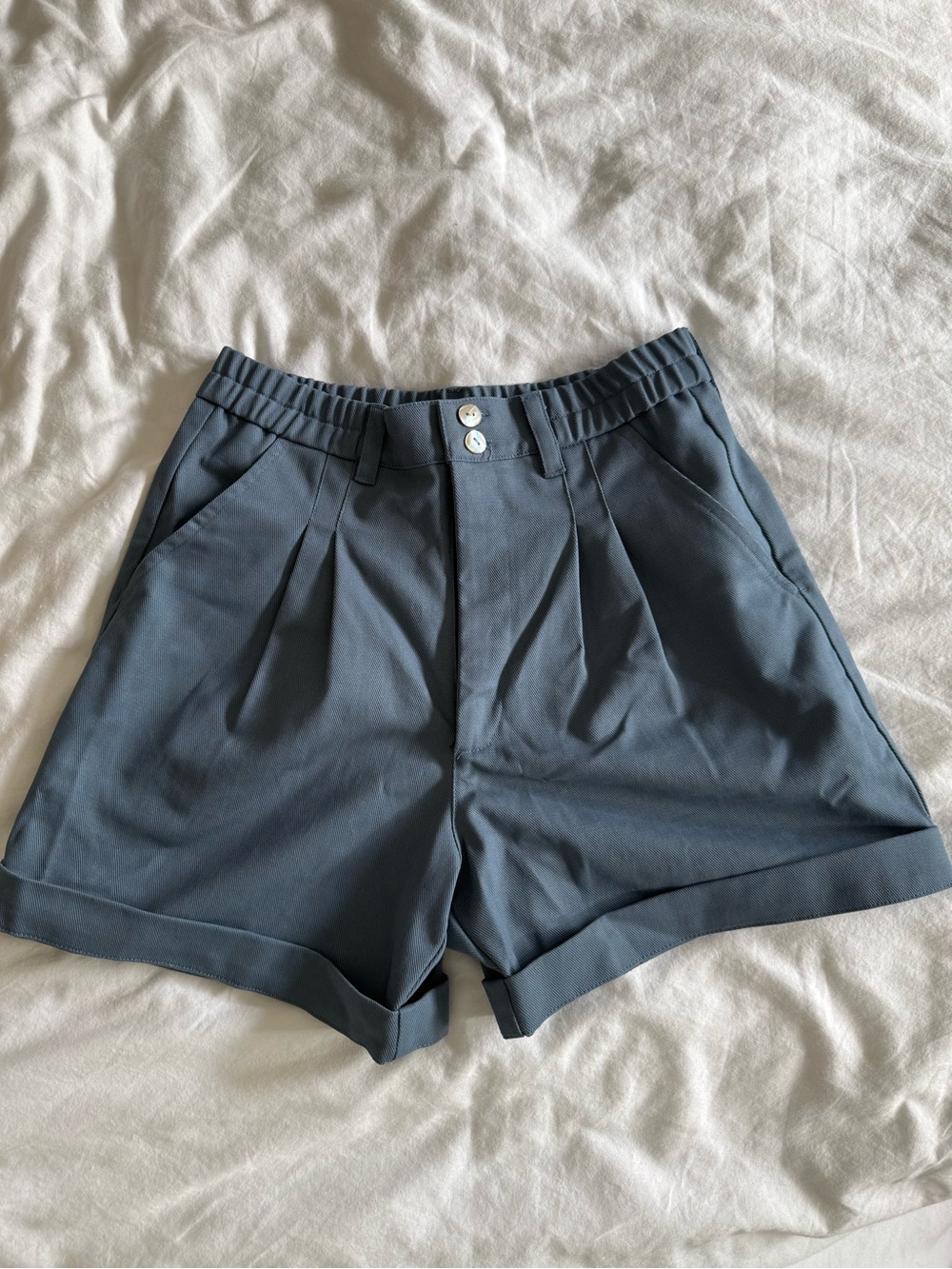 Harly Jae Thorne shorts blue
